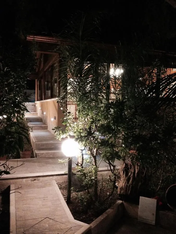 House Ramo Villa Partinico 0*,